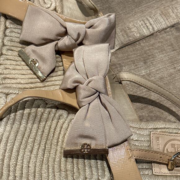 TORY BURCH Flat Thong Sandals 8 - Picture 4 of 7